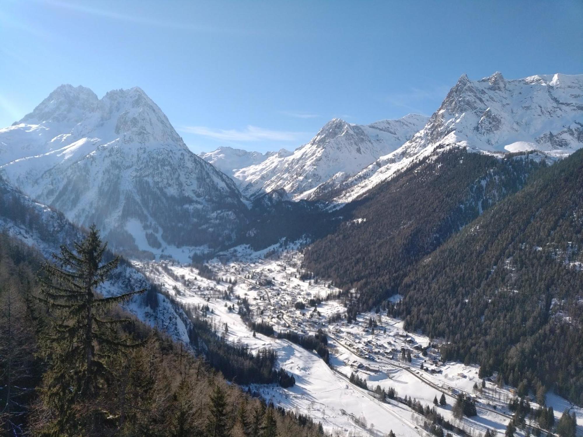 Chalet Walser A Vallorcine 13 Kms Chamonix France Extérieur photo